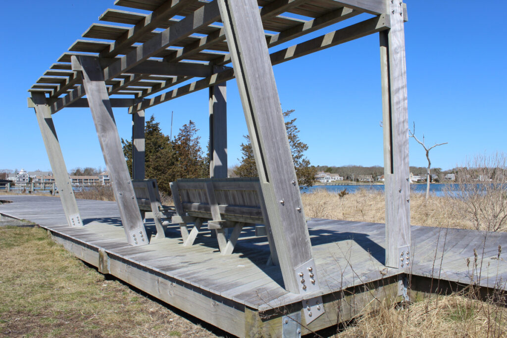 Wooden shelter in Bass River Park